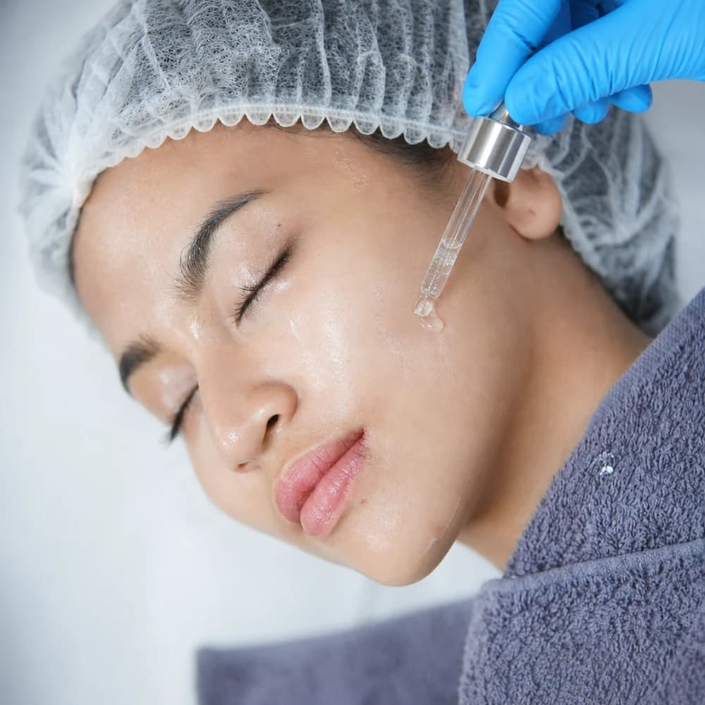 DNA Salmon Facial di MALVÉ Beauty Clinic